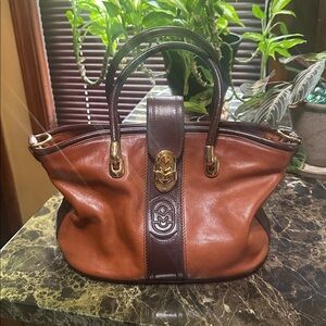 Elegant Brown Leather Handbag